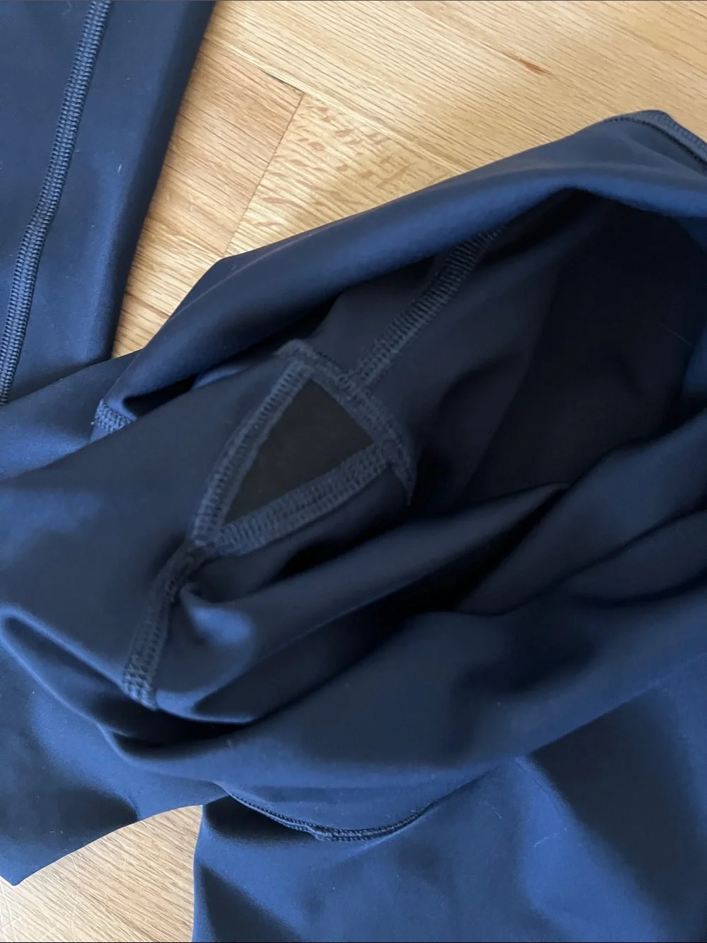 ALO Yoga Navy GameChanger Snap-Flare Leggings